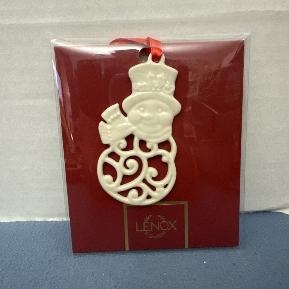 Lenox Cream 3.25" (8.8 cm) Pierced Snowman Charm Christmas Ornament